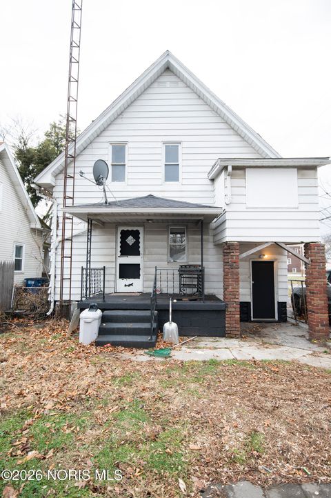 Tiny photo for 3868 Eggeman Avenue, Toledo, OH 43612 (MLS # 10002765)