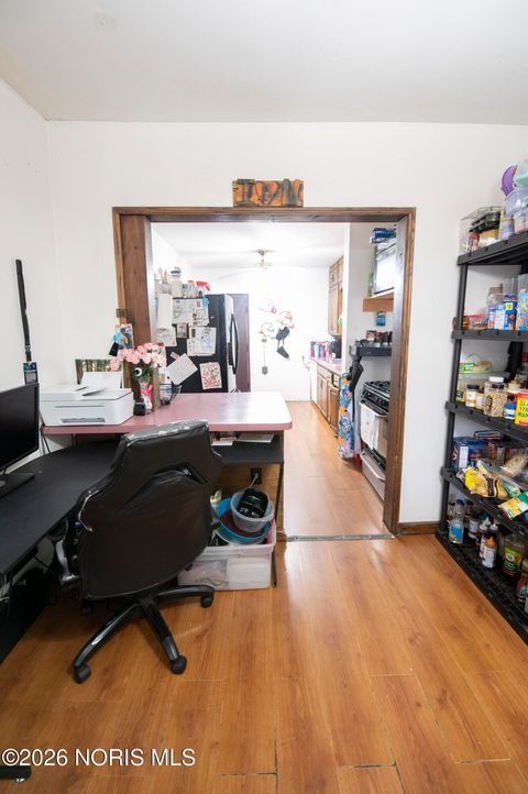 Tiny photo for 3868 Eggeman Avenue, Toledo, OH 43612 (MLS # 10002765)