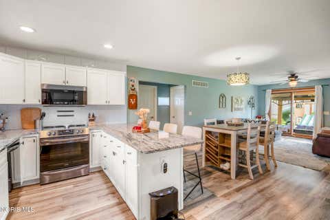 Tiny photo for 1954 Horseshoe Bend Drive, Perrysburg, OH 43551 (MLS # 10012172)