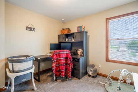 Tiny photo for 1954 Horseshoe Bend Drive, Perrysburg, OH 43551 (MLS # 10012172)
