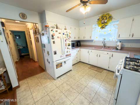 Tiny photo for 408 Dillrose Drive, Northwood, OH 43619 (MLS # 10009657)