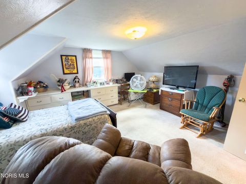 Tiny photo for 408 Dillrose Drive, Northwood, OH 43619 (MLS # 10009657)