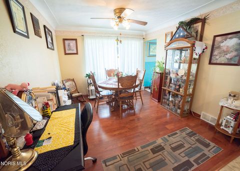 Tiny photo for 408 Dillrose Drive, Northwood, OH 43619 (MLS # 10009657)