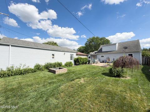 Tiny photo for 408 Dillrose Drive, Northwood, OH 43619 (MLS # 10009657)