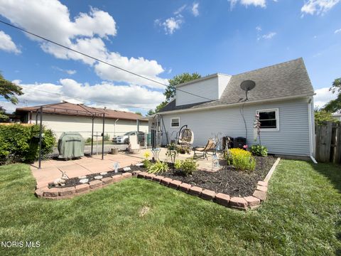 Tiny photo for 408 Dillrose Drive, Northwood, OH 43619 (MLS # 10009657)