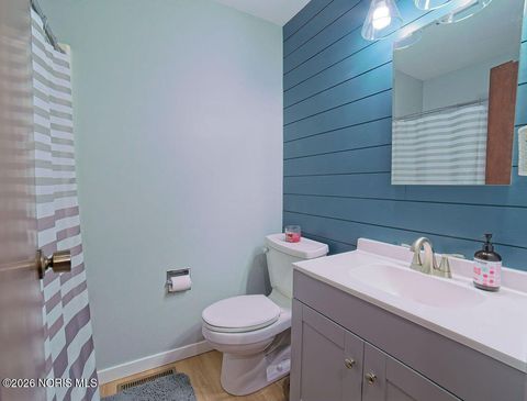 Tiny photo for 542 Bright Road, Findlay, OH 45840 (MLS # 10003494)