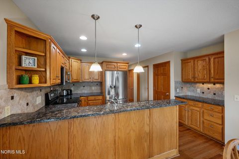 Tiny photo for 4718 Middle Branch, Monclova, OH 43542 (MLS # 10005901)