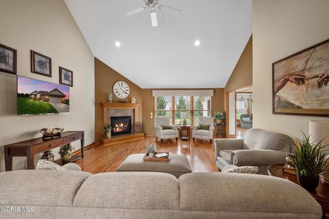 Tiny photo for 4718 Middle Branch, Monclova, OH 43542 (MLS # 10005901)