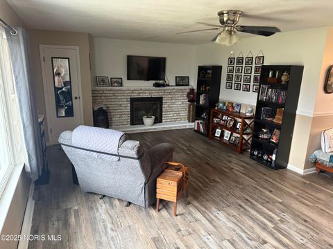 Tiny photo for 1515 Burson Drive, Findlay, OH 45840 (MLS # 10002575)