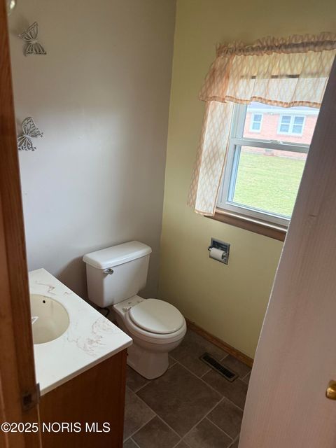 Tiny photo for 1515 Burson Drive, Findlay, OH 45840 (MLS # 10002575)