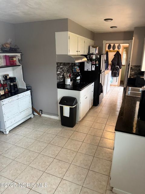 Tiny photo for 1515 Burson Drive, Findlay, OH 45840 (MLS # 10002575)