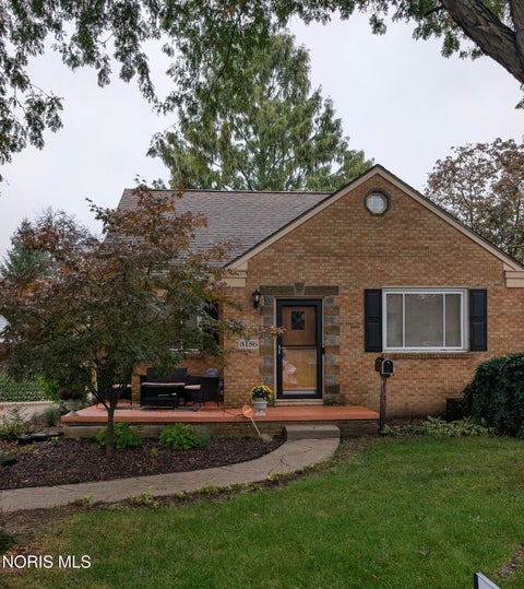 Photo of 3156 Rocksberry Avenue, Toledo, OH 43614 (MLS # 10014738)