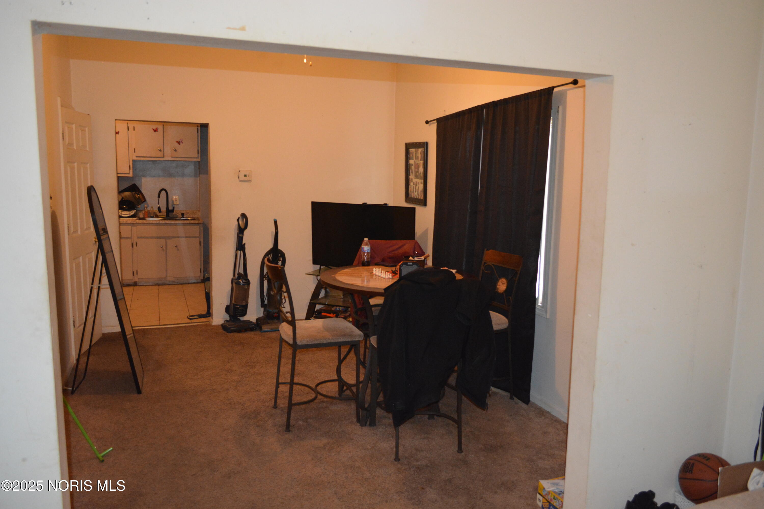 3319 Franklin Avenue