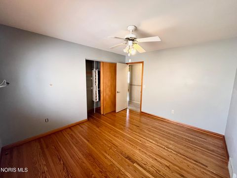 Tiny photo for 1922 Heatherdale Drive, Toledo, OH 43609 (MLS # 10005763)