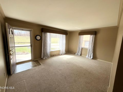 Tiny photo for 1922 Heatherdale Drive, Toledo, OH 43609 (MLS # 10005763)