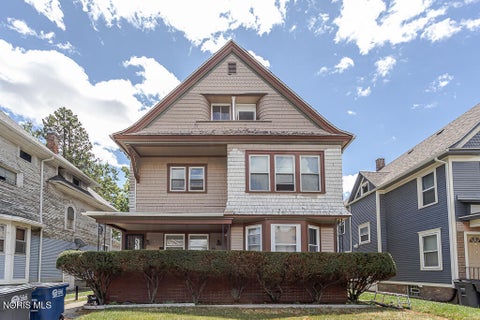 Multifamily For Sale - 23 Melrose Avenue<br/> Toledo, OH 43610