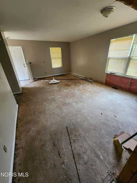 Tiny photo for 2270 Franklin Avenue, Toledo, OH 43620 (MLS # 10012021)