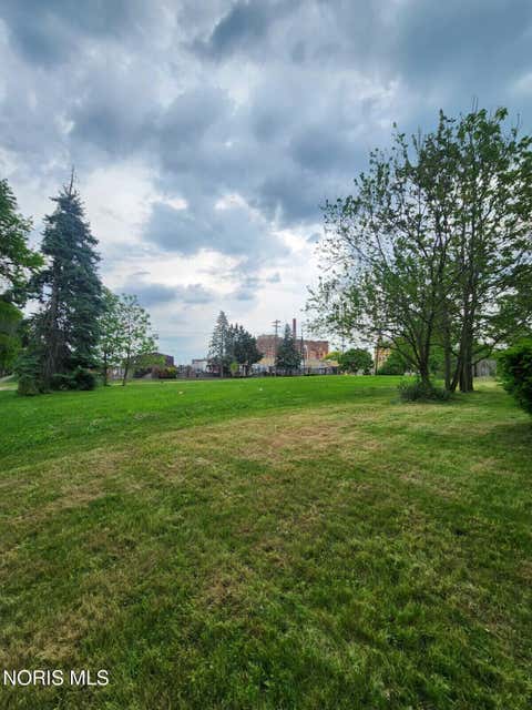 Tiny photo for 2270 Franklin Avenue, Toledo, OH 43620 (MLS # 10012021)