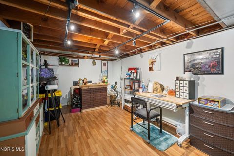 Tiny photo for 411 Hillside Drive, Rossford, OH 43460 (MLS # 10006290)