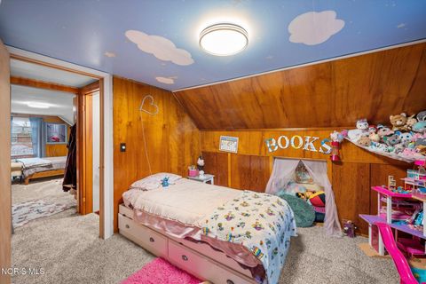 Tiny photo for 411 Hillside Drive, Rossford, OH 43460 (MLS # 10006290)