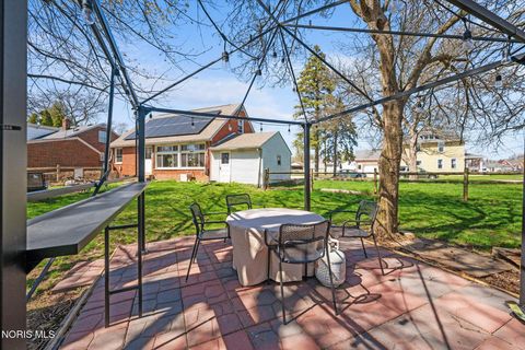 Tiny photo for 411 Hillside Drive, Rossford, OH 43460 (MLS # 10006290)