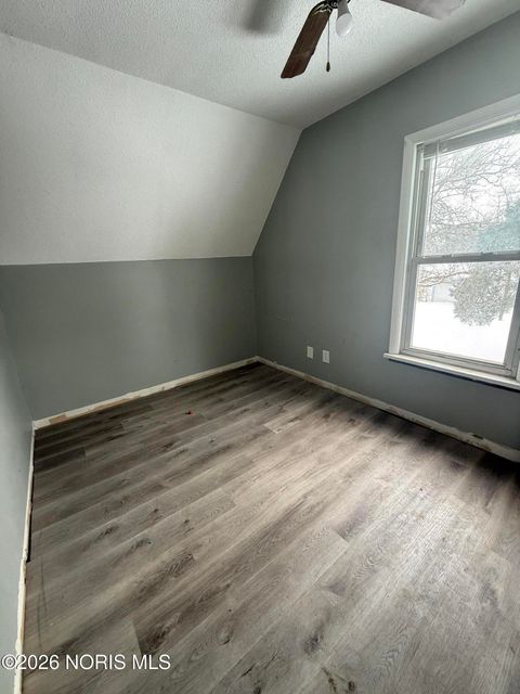 Tiny photo for 1219 Colburn Street, Toledo, OH 43609 (MLS # 10003564)