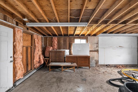 Tiny photo for 28992 Tracy Road, Walbridge, OH 43465 (MLS # 10011897)