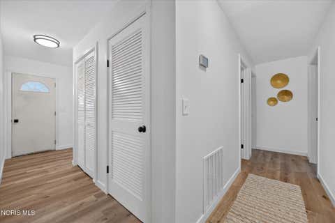 Tiny photo for 28992 Tracy Road, Walbridge, OH 43465 (MLS # 10011897)