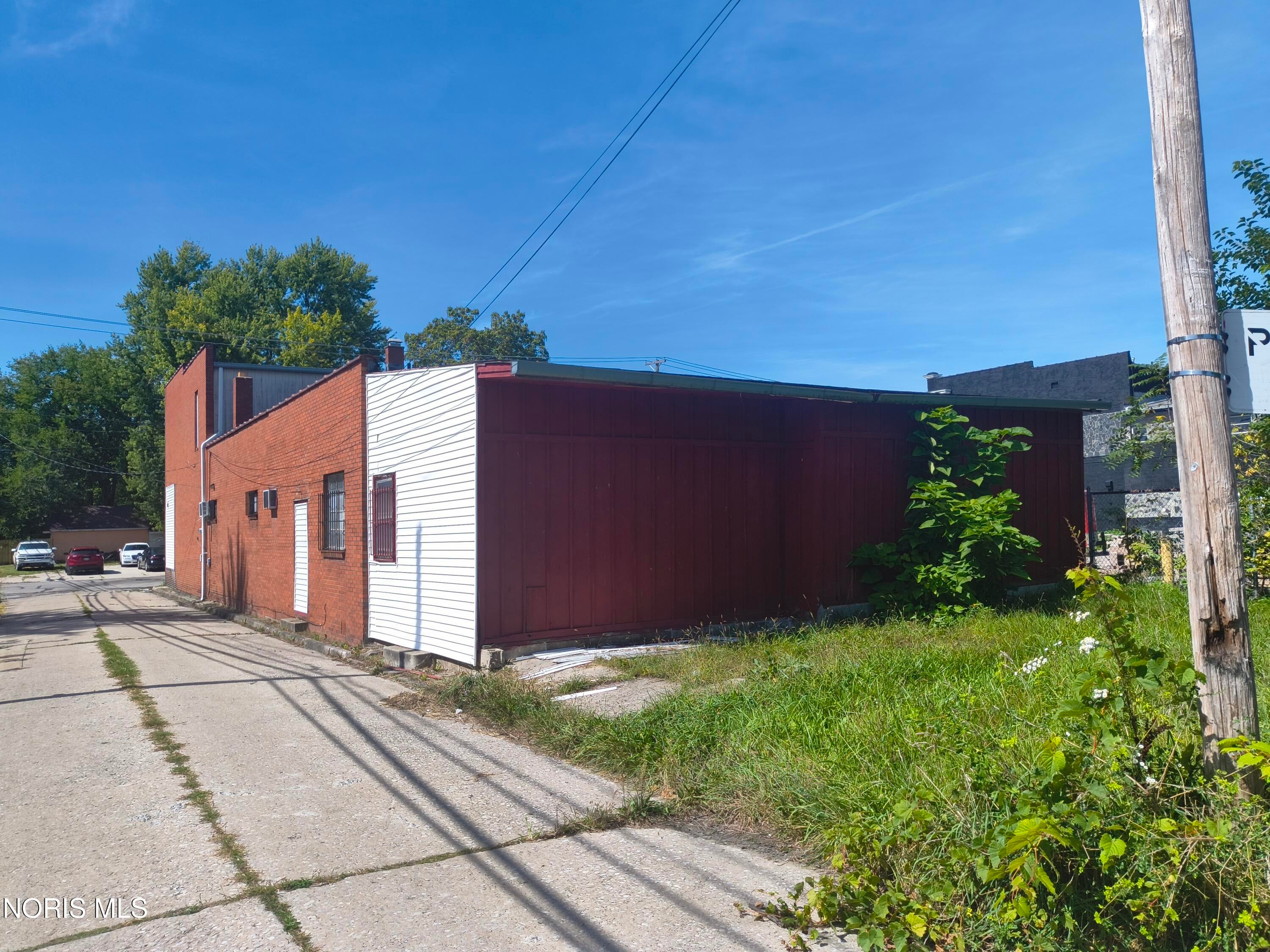 720 Junction Avenue