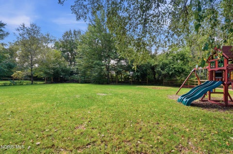 Tiny photo for 11053 Birch Pointe Drive, Whitehouse, OH 43571 (MLS # 10013878)