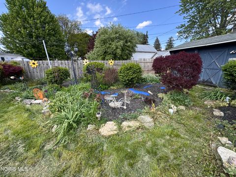 Tiny photo for 205 S Patterson Street, Gibsonburg, OH 43431 (MLS # 10007346)