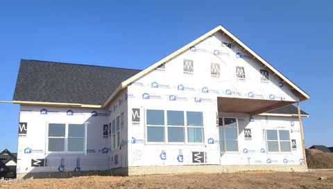 Tiny photo for 15085 North Cape Court #196, Perrysburg, OH 43551 (MLS # 10004762)