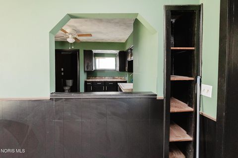 Tiny photo for 1809 Park Street, Findlay, OH 45840 (MLS # 10006597)