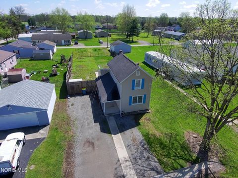 Tiny photo for 1809 Park Street, Findlay, OH 45840 (MLS # 10006597)