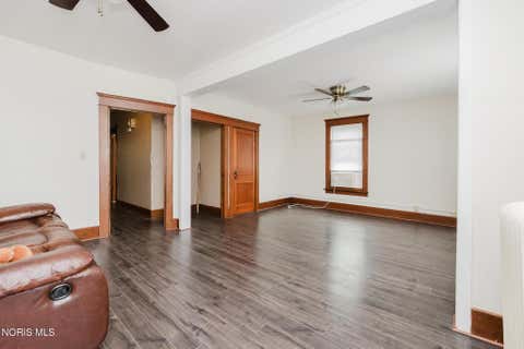 Tiny photo for 306 W Sandusky Street, Findlay, OH 45840 (MLS # 10011419)