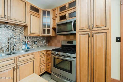 Tiny photo for 306 W Sandusky Street, Findlay, OH 45840 (MLS # 10011419)
