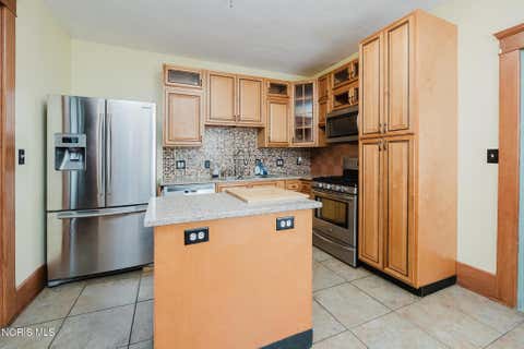 Tiny photo for 306 W Sandusky Street, Findlay, OH 45840 (MLS # 10011419)