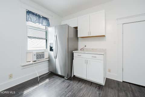Tiny photo for 306 W Sandusky Street, Findlay, OH 45840 (MLS # 10011419)