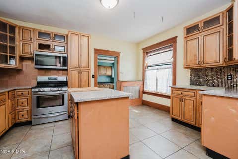 Tiny photo for 306 W Sandusky Street, Findlay, OH 45840 (MLS # 10011419)