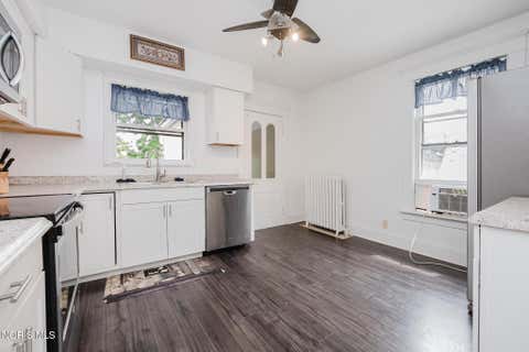 Tiny photo for 306 W Sandusky Street, Findlay, OH 45840 (MLS # 10011419)