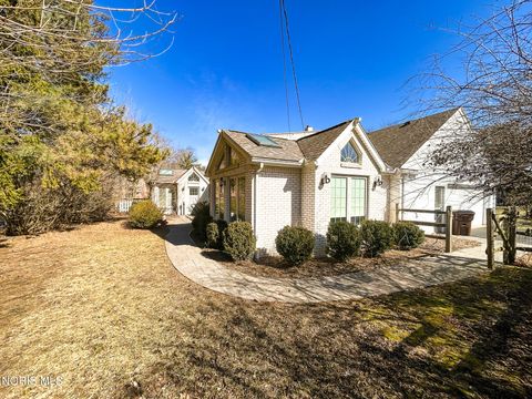 Tiny photo for 4770 Springbrook Drive, Toledo, OH 43615 (MLS # 10004497)