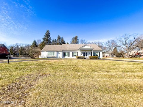 Photo of 4770 Springbrook Drive, Toledo, OH 43615 (MLS # 10004497)