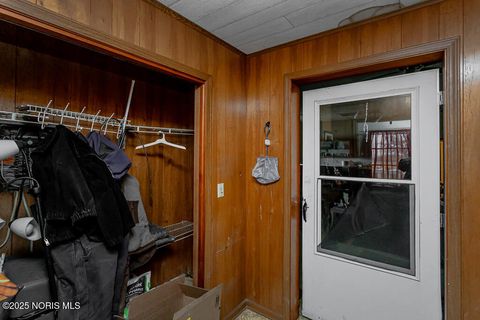 Tiny photo for 2574 County Road 74, Gibsonburg, OH 43431 (MLS # 10007269)