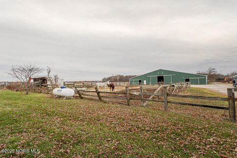 Tiny photo for 2574 County Road 74, Gibsonburg, OH 43431 (MLS # 10007269)