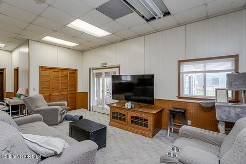 Tiny photo for 2574 County Road 74, Gibsonburg, OH 43431 (MLS # 10007269)