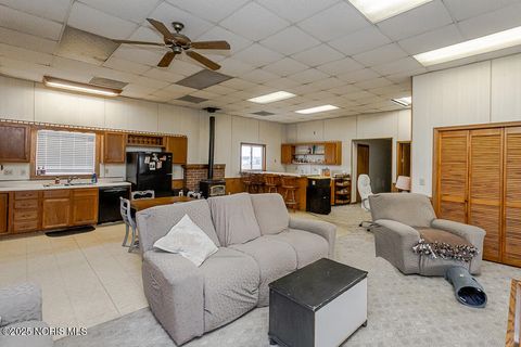 Tiny photo for 2574 County Road 74, Gibsonburg, OH 43431 (MLS # 10007269)