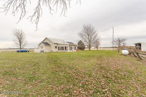 Tiny photo for 2574 County Road 74, Gibsonburg, OH 43431 (MLS # 10007269)