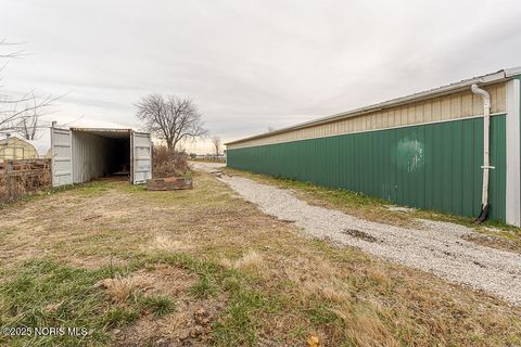 Tiny photo for 2574 County Road 74, Gibsonburg, OH 43431 (MLS # 10007269)