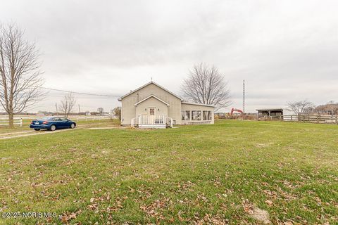 Photo of 2574 County Road 74, Gibsonburg, OH 43431 (MLS # 10007269)