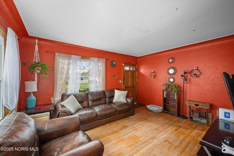 Tiny photo for 2842 Oak Grove Place, Toledo, OH 43613 (MLS # 10001612)